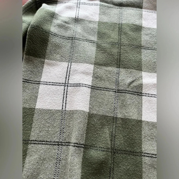 Plaid Rachel Zoe plaid green Mockneck  sweater size medium - Picture 5 of 7